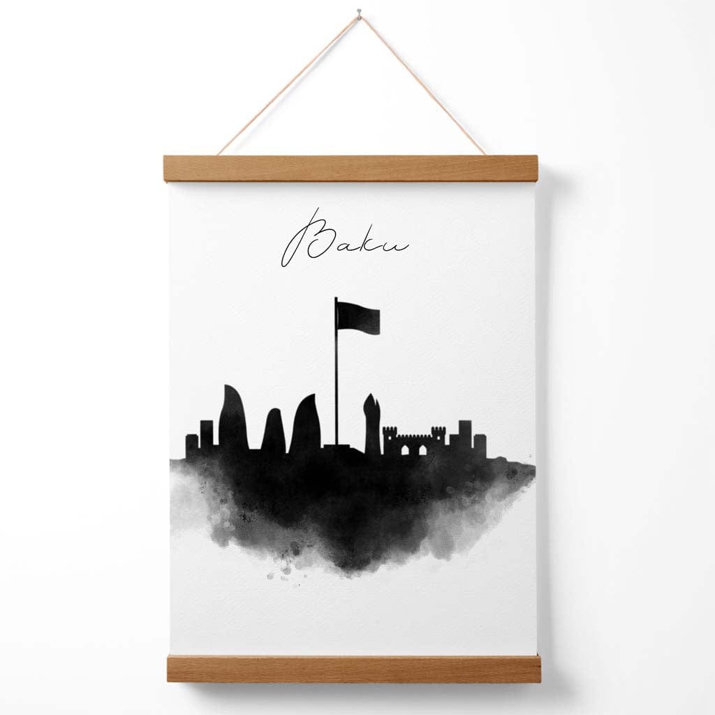 Baku akvarell plakat med bysilhuett og oppheng