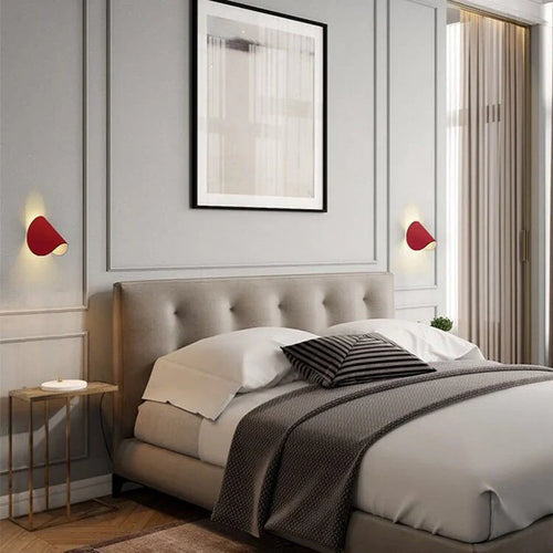 Skanto | Moderne Farget LED Vegglampe i Stilig Design
