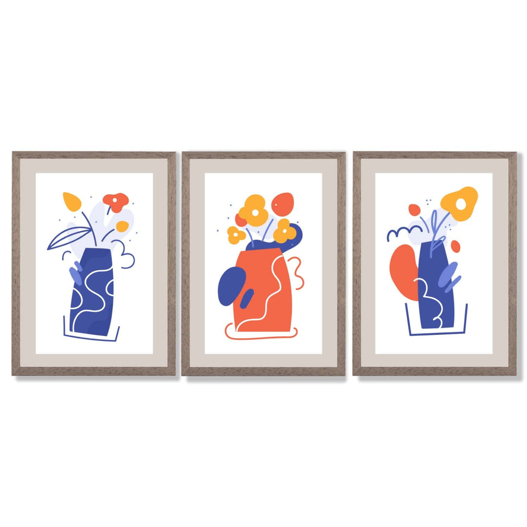 Bohemsk minimalistisk blomstertrykk i blått og oransje – sett med 3 innrammede kunsttrykk