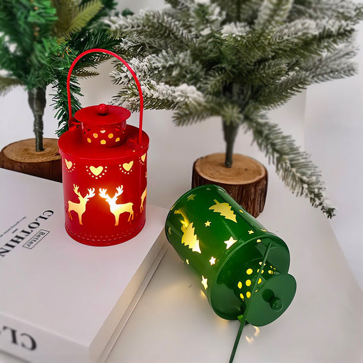 Skanto | Elektronisk Julelys med Blafrende LED Lys – Dekorativ Jern Lysestake for Innendørs