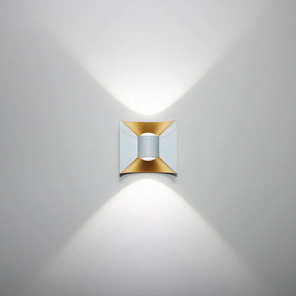 Moderne LED utendørs vegglampe – Vanntett vegglampe for hage og terrasse | Skanto