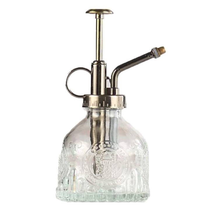 Skanto | Preget glassflaske med metalldyse – Plante sprayflaske for vanning av blomster i vintage design