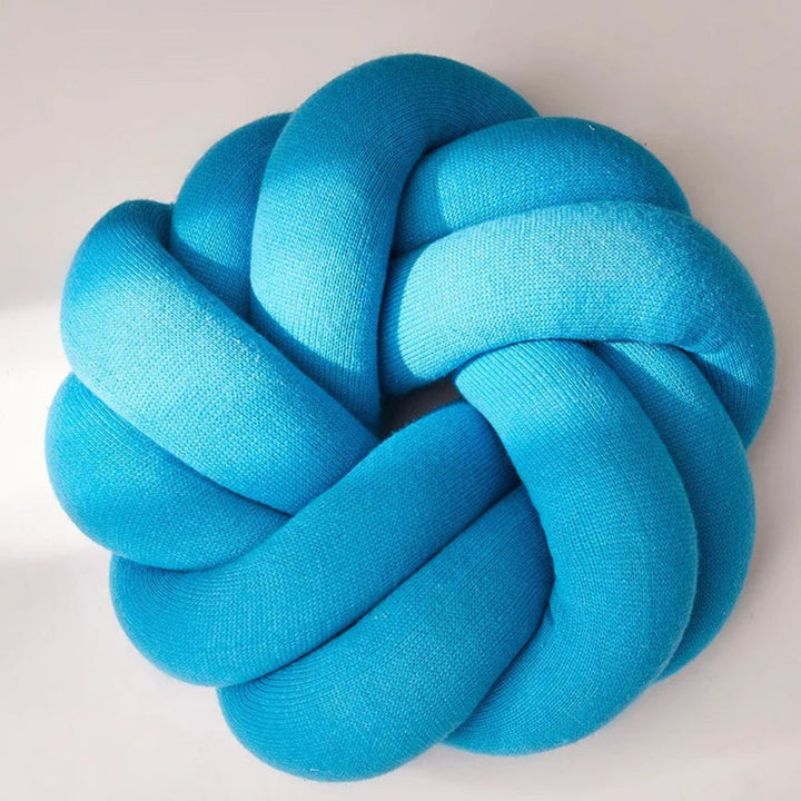 Skanto | Puffy Pretzel Cushion