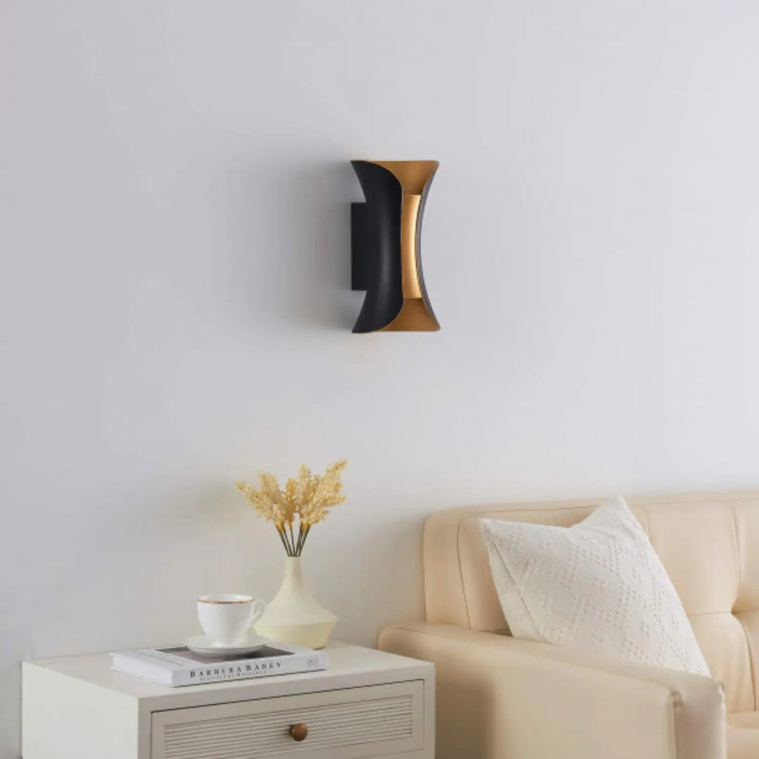 Skanto | ShizukuLuxe - Vegglampe med Eleganse
