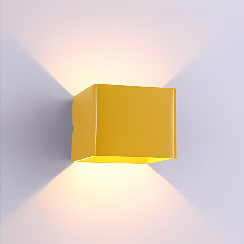 Skanto | Modern Firkantet LED Vegglampe