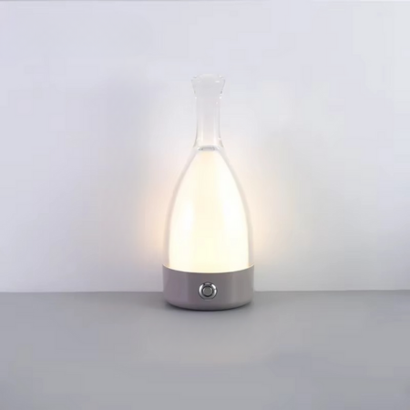 Skanto | Vinflaske Skrivebord Lampe med Bluetooth Høyttaler – Oppladbar Moderne Kveldsbelysning