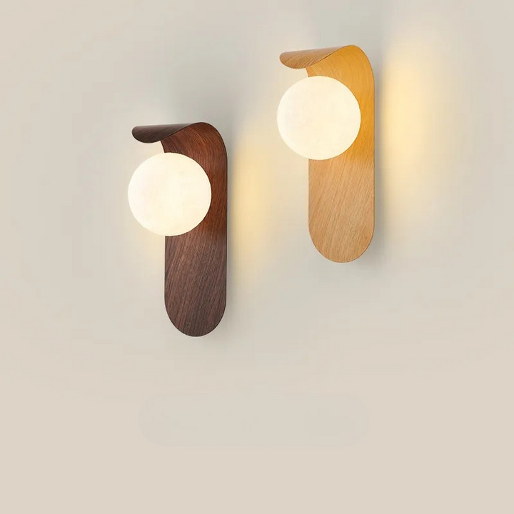 Skanto | LuxeWood – Stilig Valnøtt Vegglampe for Unike Atmosfærer