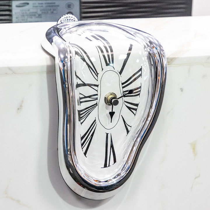 Surreal Melting Wall Clock | Skanto
