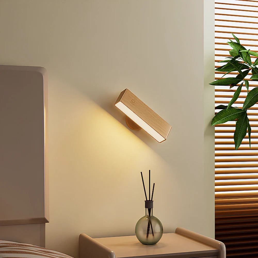 Skanto | EasyStick Rotatable Vegglampe
