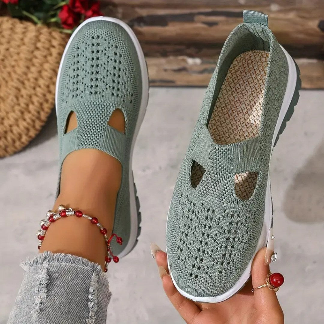 Vellora – damesko i netting med slip-on-komfort
