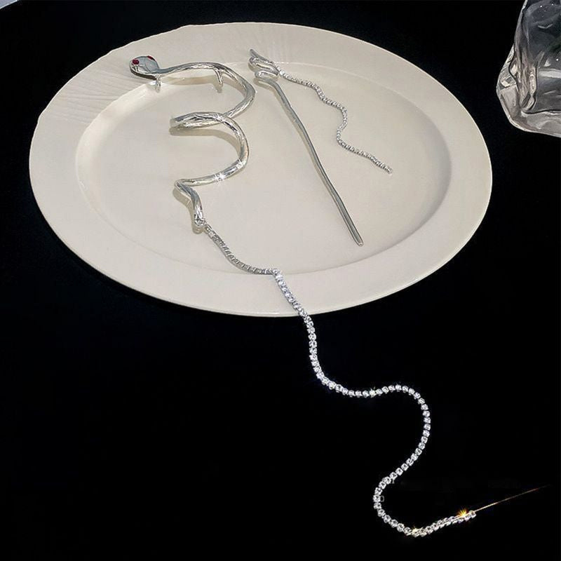 Skanto | Silver Spiral Snake Tåsmykke
