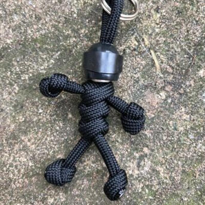 Skanto | Flettet Tau Paracord Buddy Nøkkelring