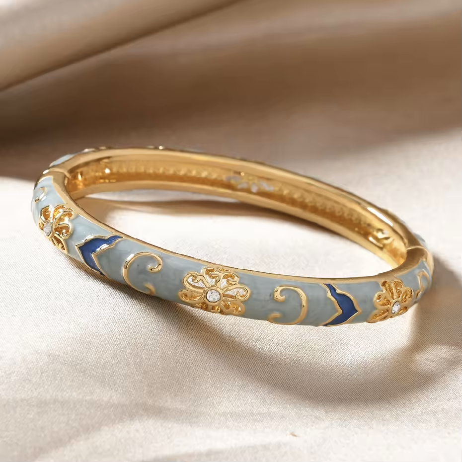 Skanto | 4 deler Blomsterdekorert Armbåndstabel