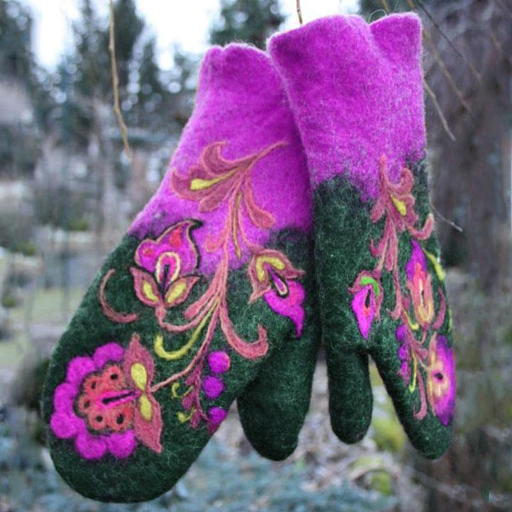 Håndvarmer med juleblomst broderi | Skanto