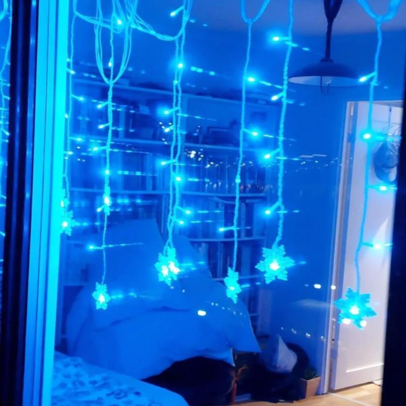 Skanto | LED-Gardin Lyskjede med Snøfnugg | Innendørs & Utendørs