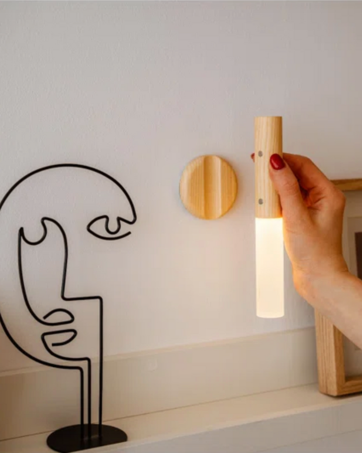 Skanto | Trådløs Tre Veggmontert Vegglampe