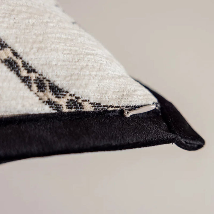 Skanto | Sofistikert Jacquard Broderte Dekorative Putetrekk