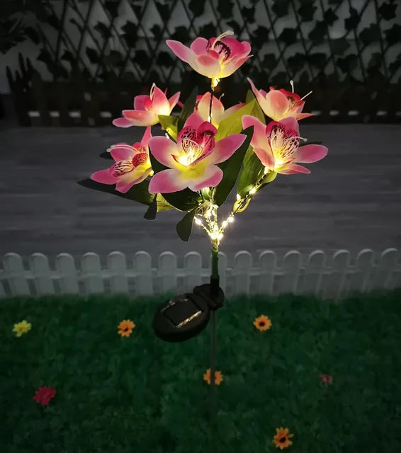 Skanto | Moderne utendørs sollys med 7 blomster