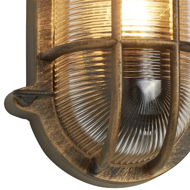 Skanto | Antikk Messing & Ribbet Glass Utendørs Vintage Oval Overflater Lampe Vegglampe 248mm