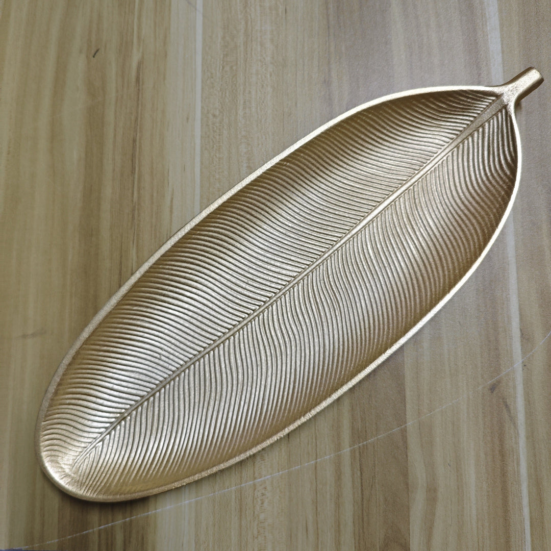 LeafWood – Elegant Trefigurert Trebrett i Bladform Skanto