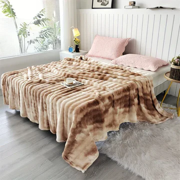 Skanto | Tie-Dye Ultra Soft Faux Rabbit Fur Krabbe Teppet