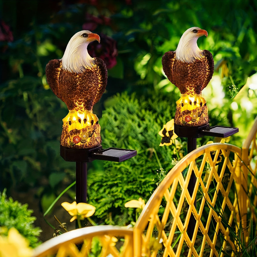 SolarGlow Eagle - Stilig Sollampe for Hagebelysning | Skanto