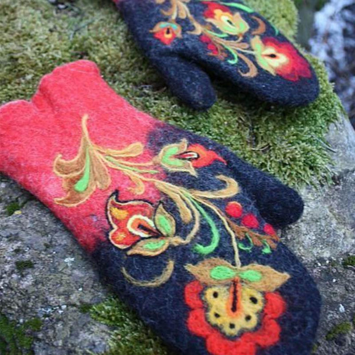 Håndvarmer med juleblomst broderi | Skanto