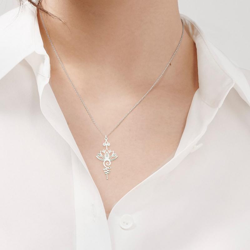 Skanto | Stilig Lotus Halskjede