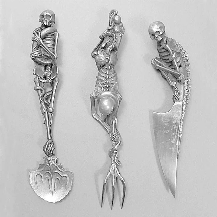 Halloween gave Skeletal Cutlery Sets | Skanto