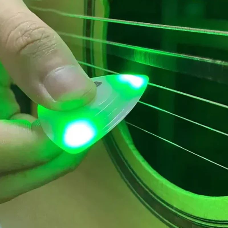 Skanto | Lys Opp Gitarplekter
