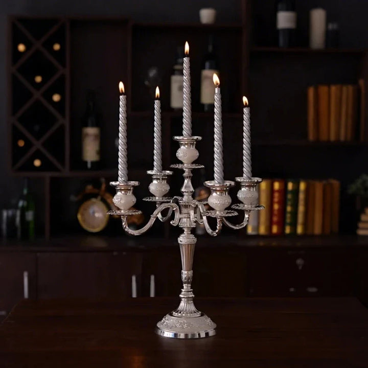 Skanto | GildedNocturne Kandelaber