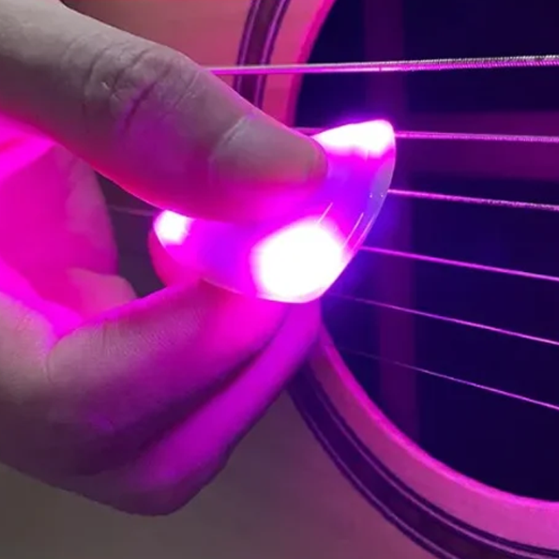 Skanto | Lys opp gitarplektrum