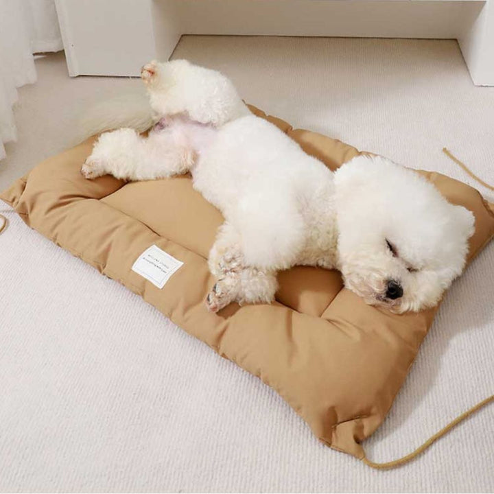 Skanto | SnuggleNest Pet Mat