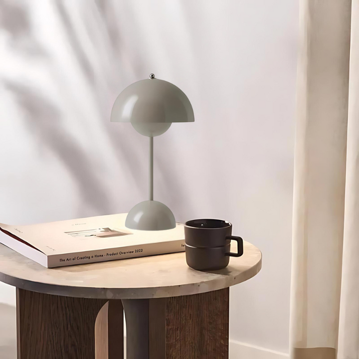 Skanto | Moderne bordlampe i soppdesign med berøringskontroll