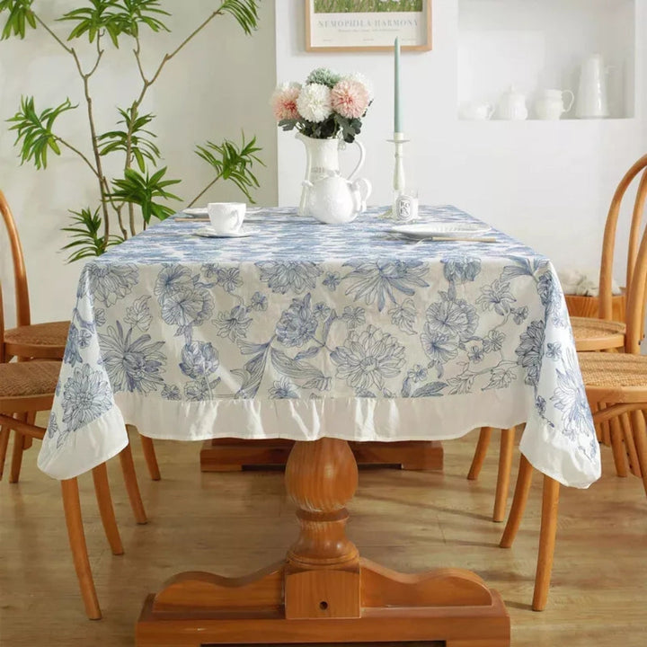 Tischdecke "Defina Blue Floral Lace"