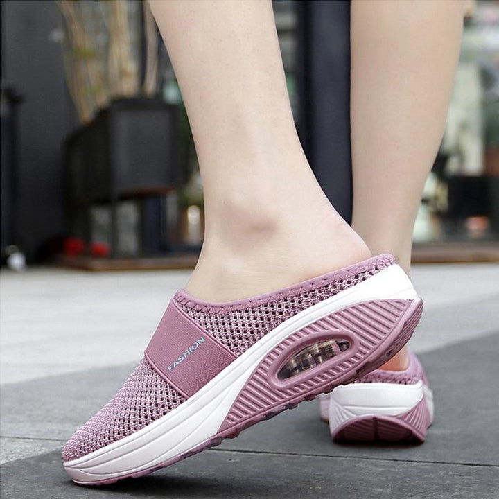 Skanto | Flate Slingback Sandaler Laget av Mesh