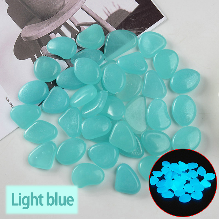 Skanto | Glow-in-the-dark garden stones
