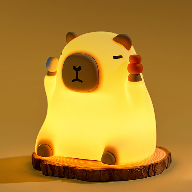 Skanto | SquishBara | Capybara Squishy Nattlys Ideell gave for alle aldre