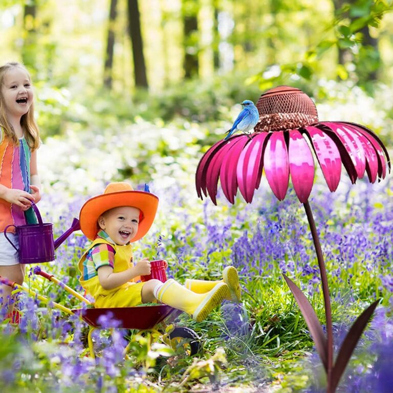 Skanto | Fuglematstasjon i Blomsterdesign