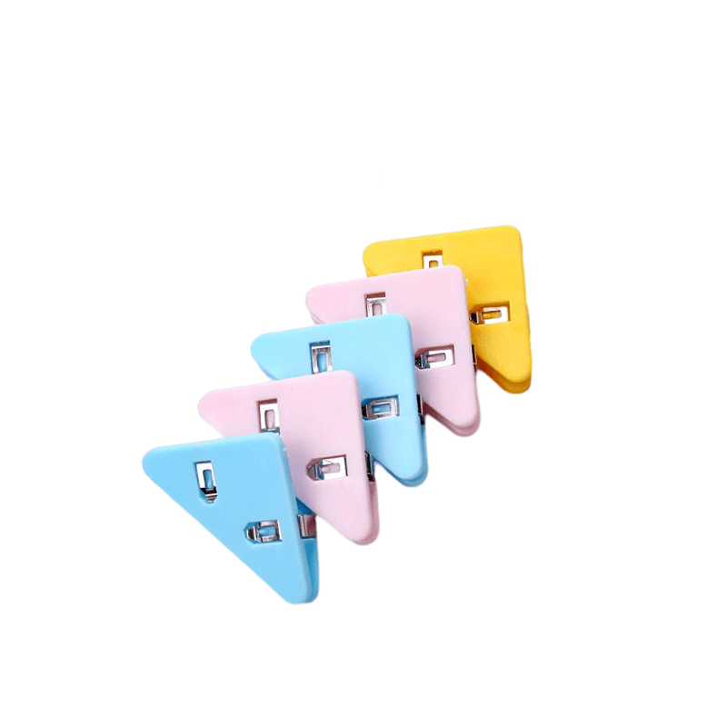Triangle Corner Data Clip | Skanto
