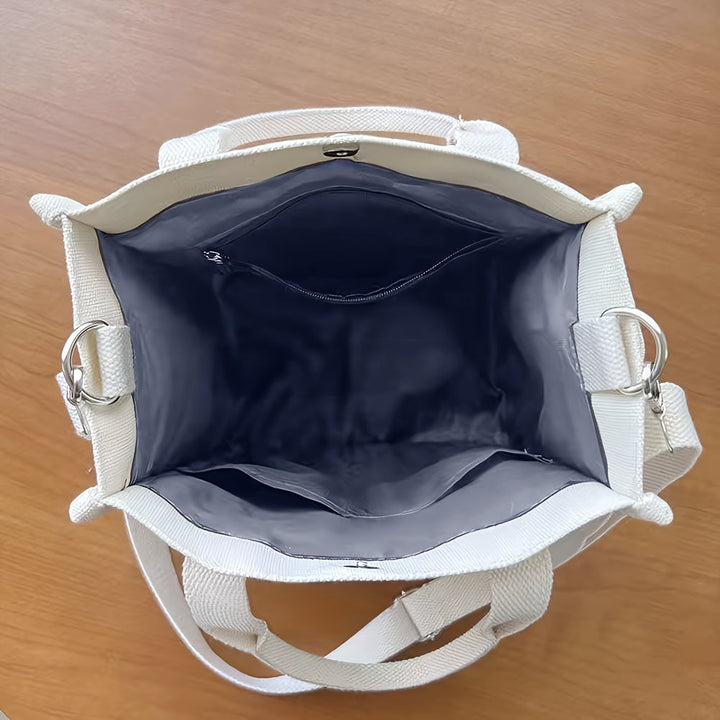 UrbanEase Canvas Slingbag – Hvit skulderveske med magnetlukking og justerbar stropp | Skanto
