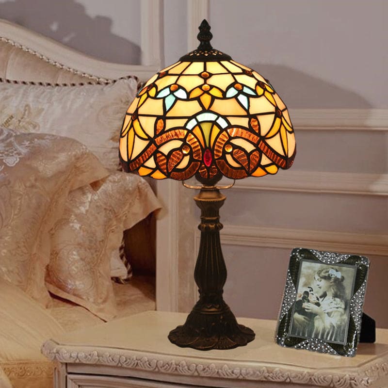 inspirert bordlampe Skanto
