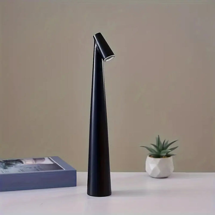 Skanto | Moderne Trådløs LED Gulvlampe