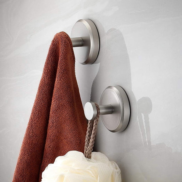Skanto | Sugeknagger – BathroomBuddy – Fester godt – Enkel installasjon (2 deler)