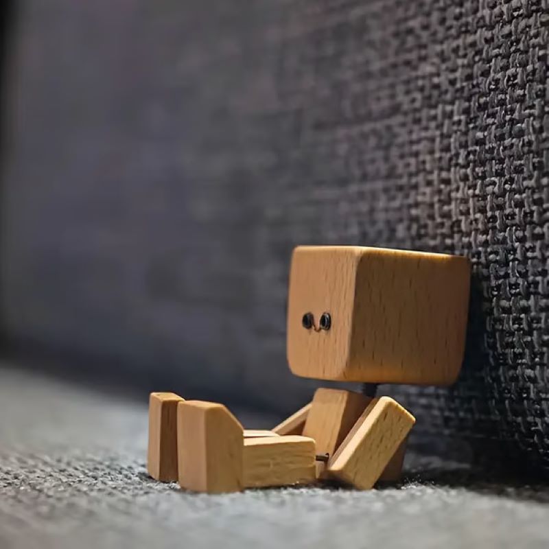 Skanto | Tre marionett ornamenter med skiftende uttrykk