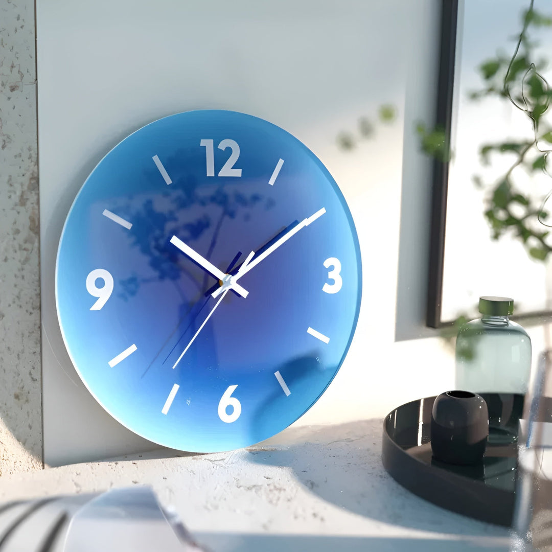 Glassveggklokke – Moderne design med solnedgangsmotiv