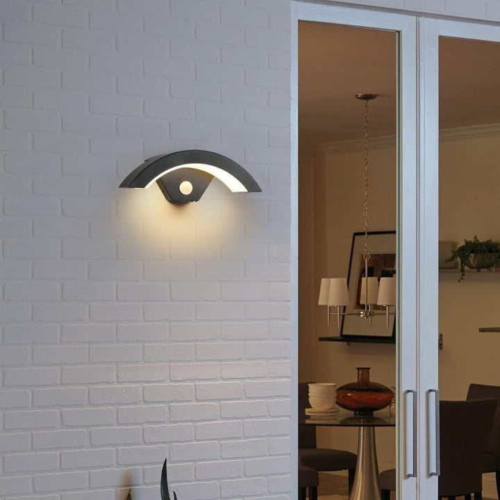 elegant minimalist design Skanto