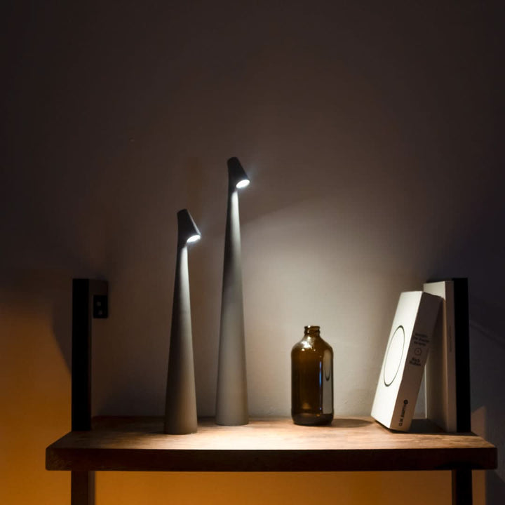 Oppladbar LED Bordlampe | Skanto