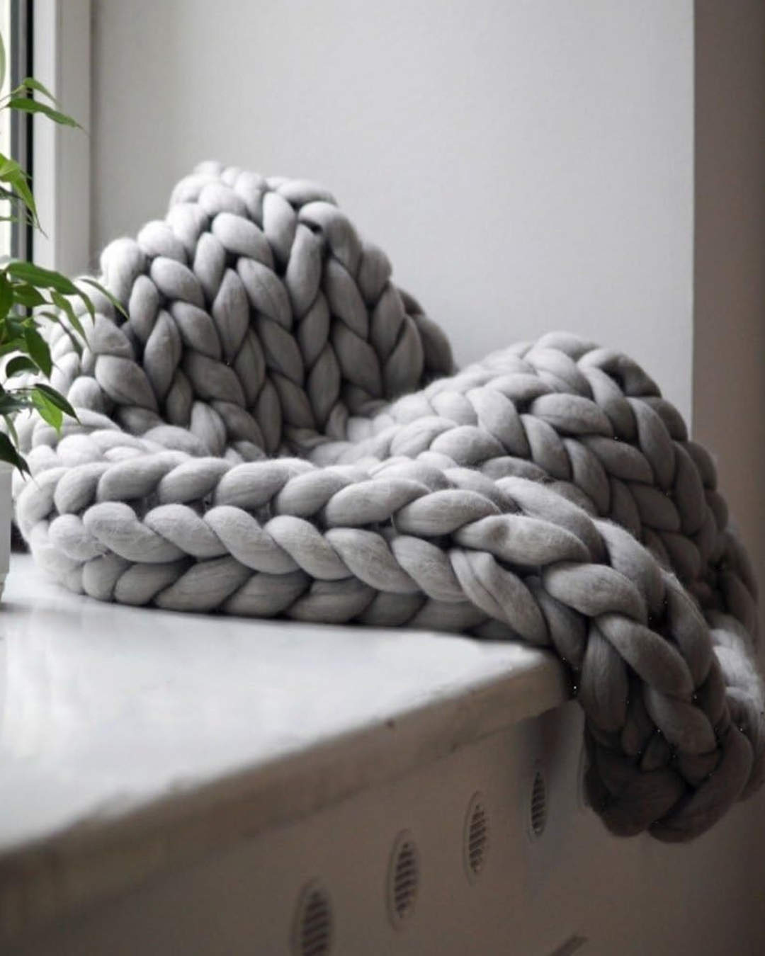 Skanto | Strikket Asymmetrisk Kvinnegenser