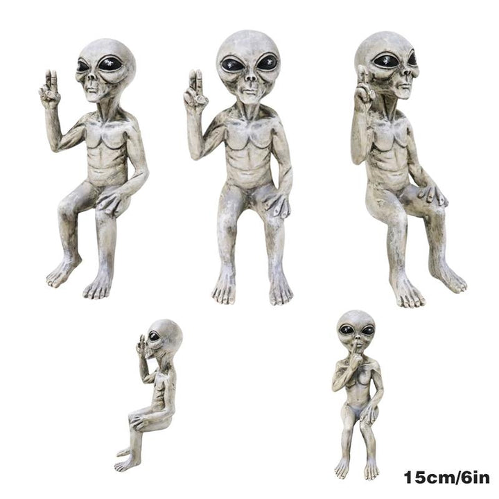 Alien Garden Statue | Skanto